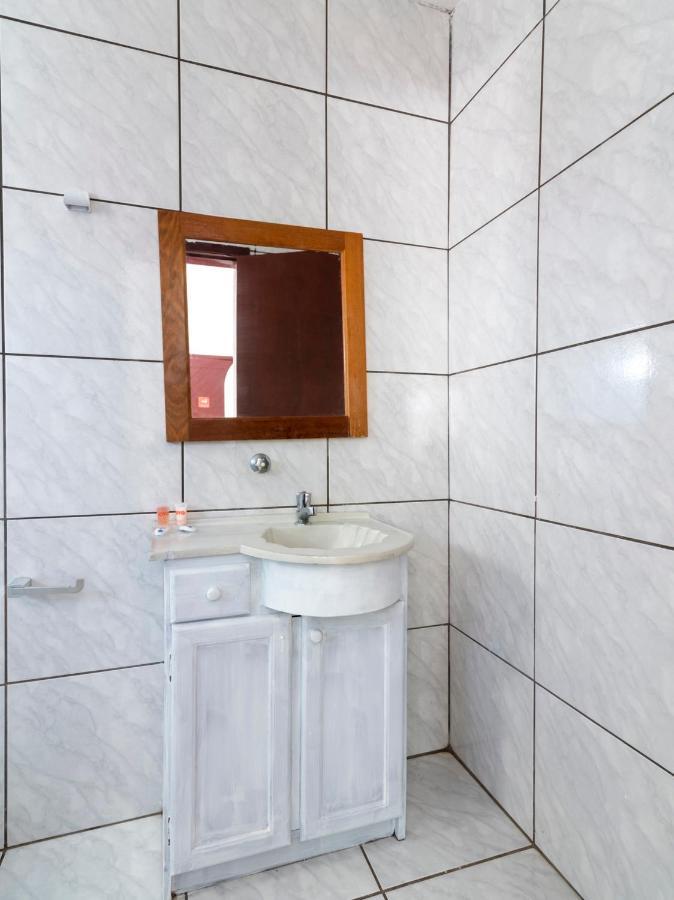 Oyo Portal Torres Hotel Passo de Torres Buitenkant foto
