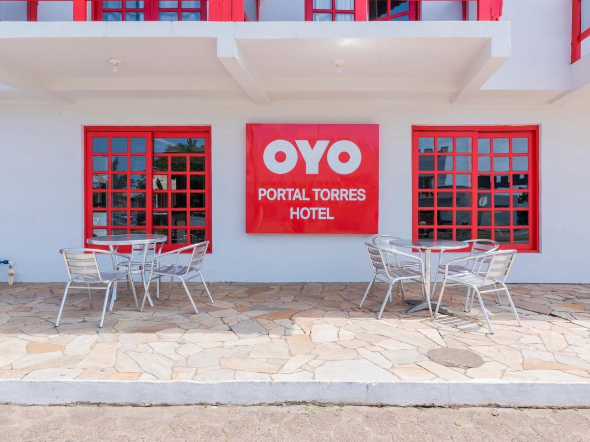 Oyo Portal Torres Hotel Passo de Torres Buitenkant foto